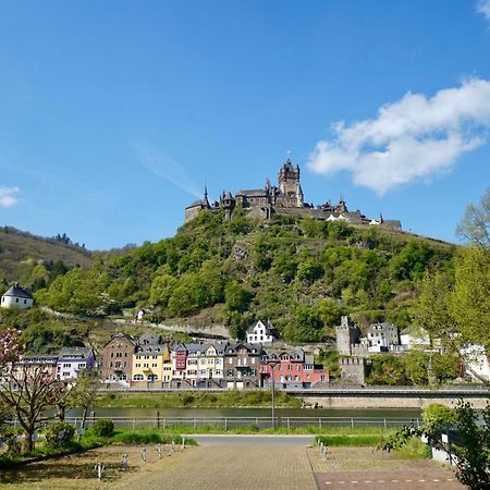 Apartments Haus Daniela Cochem Buitenkant foto