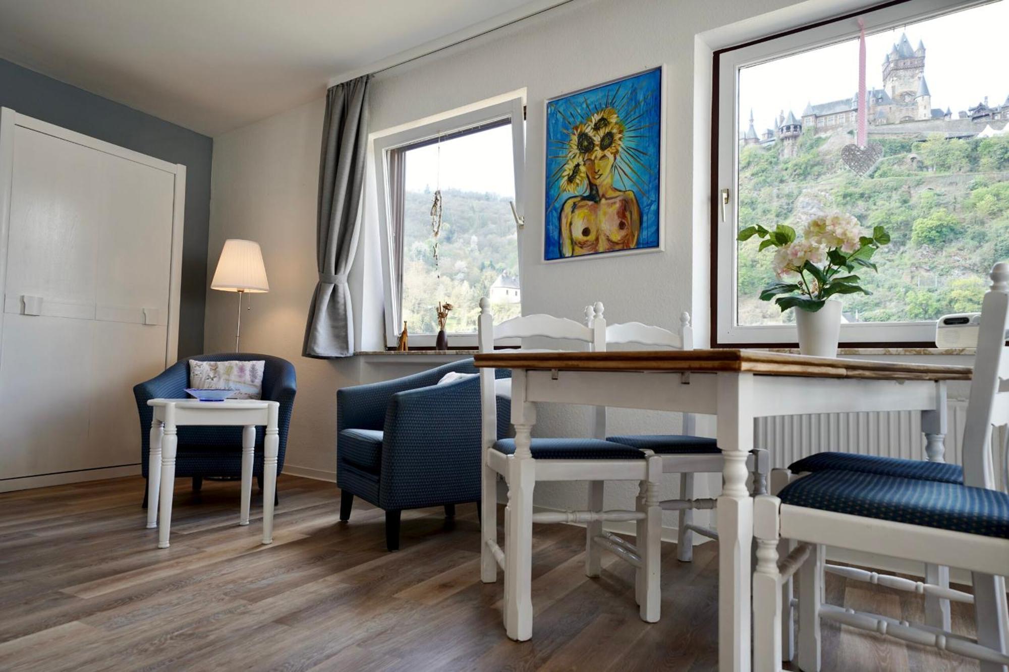 Apartments Haus Daniela Cochem Kamer foto